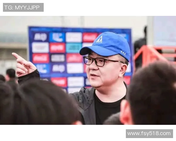 董路深度解析足球赛事背后的战术与球员表现引发的热议与思考