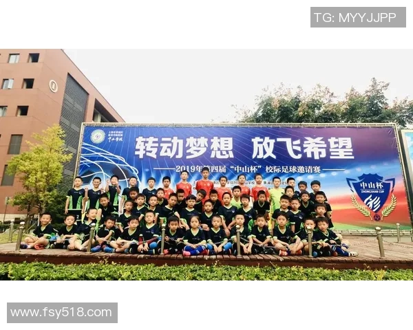 足球礼物男孩的梦想旅程与成长故事分享